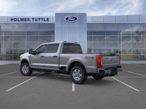 2026 Ford F-350 XLT