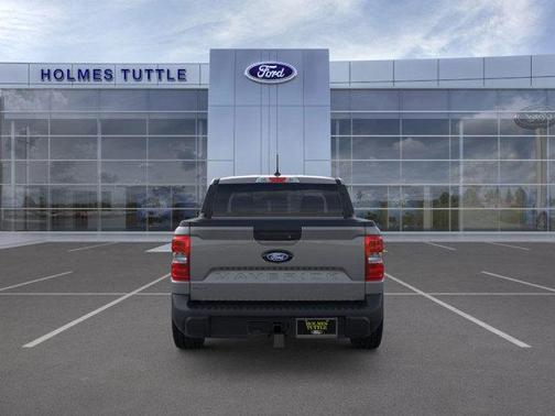 Carbonized Gray Metallic 2026 Ford Maverick XLT