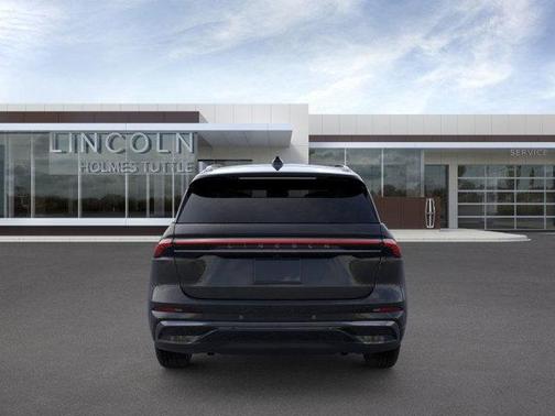 2025 Lincoln Nautilus Reserve