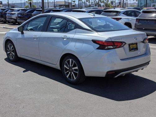 2021 Nissan Versa 1.6 SV