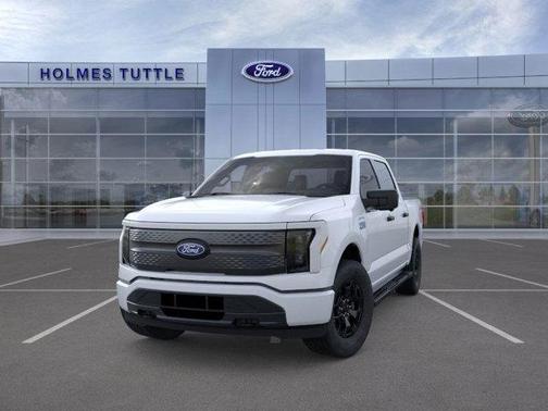 2025 Ford F-150 Lightning XLT