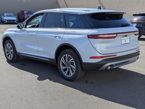 2025 Lincoln Corsair Premiere
