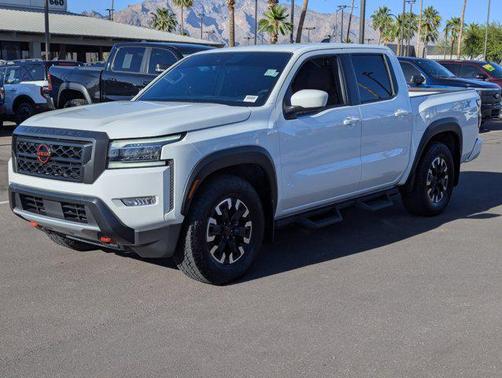 2023 Nissan Frontier PRO-X