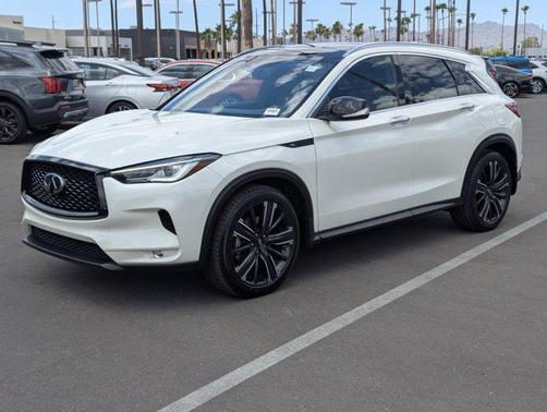 2022 INFINITI QX50 LUXE AWD