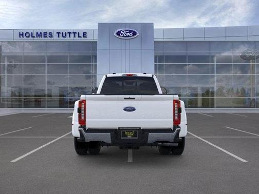 2026 Ford F-350 Lariat