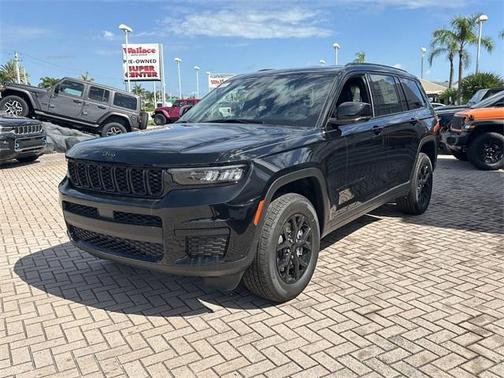 2025 Jeep Grand Cherokee L Laredo