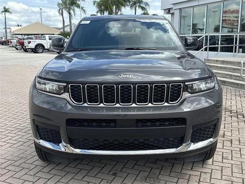 2025 Jeep Grand Cherokee L Laredo