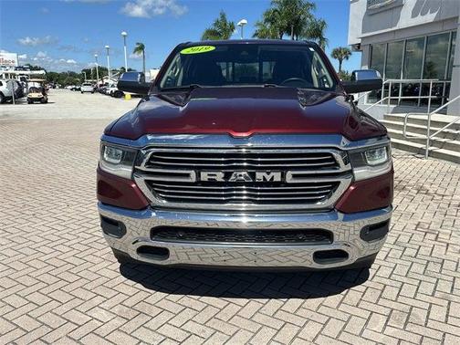 2019 RAM 1500 Laramie Crew Cab 4x2 57' Box