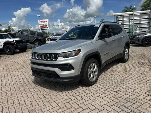 2025 Jeep Compass Latitude