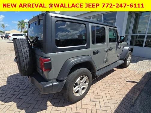 2022 Jeep Wrangler Unlimited Sport