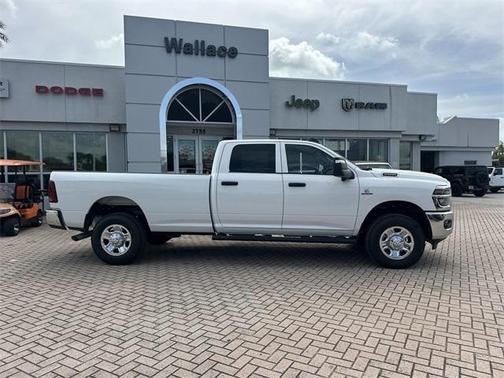 2025 RAM 2500 Tradesman