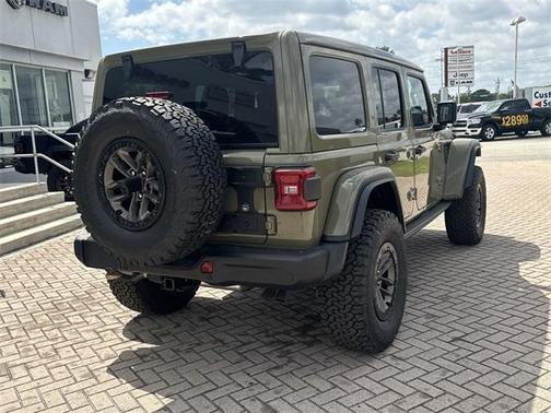 2025 Jeep Wrangler Rubicon 392