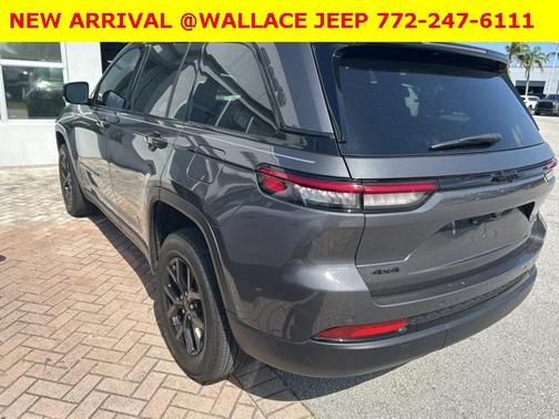 2024 Jeep Grand Cherokee Laredo