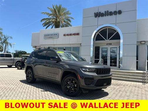 2024 Jeep Grand Cherokee Laredo