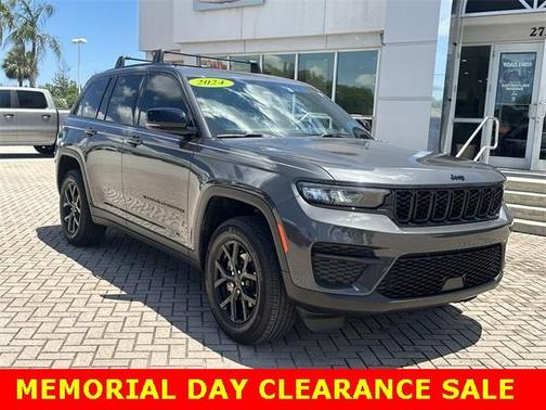 2024 Jeep Grand Cherokee Laredo