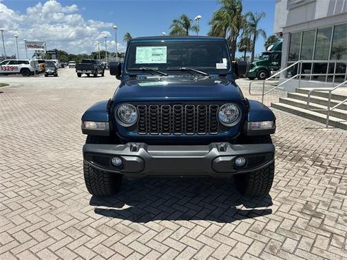 2025 Jeep Gladiator Sport