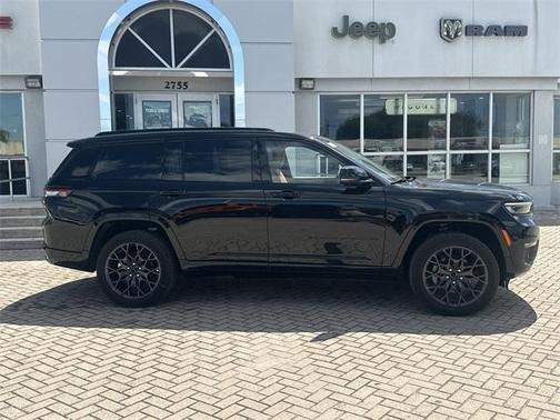 2025 Jeep Grand Cherokee L Summit