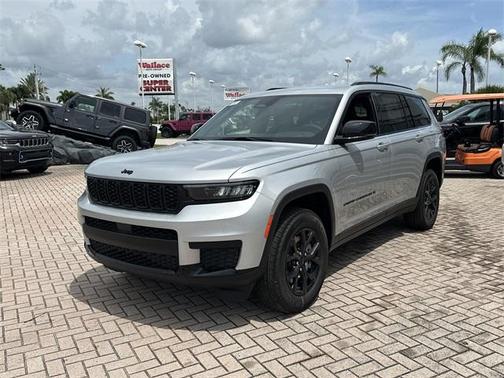 2025 Jeep Grand Cherokee L Laredo