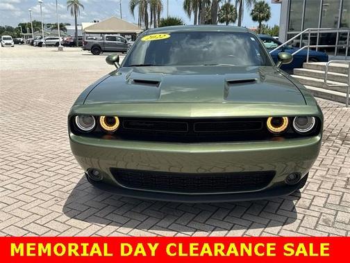 2022 Dodge Challenger SXT