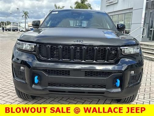 2024 Jeep Grand Cherokee 4xe Trailhawk