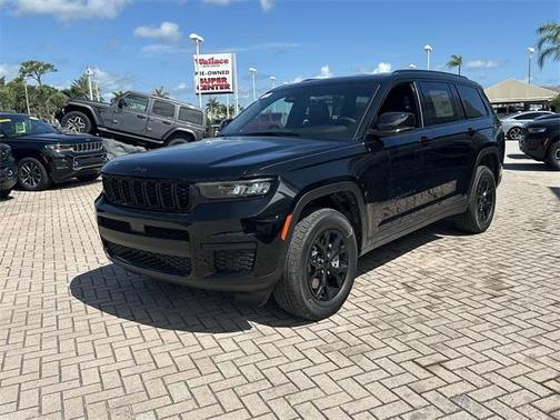 2025 Jeep Grand Cherokee L Laredo