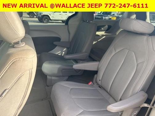 2019 Chrysler Pacifica LX