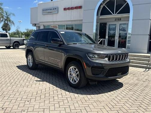 2025 Jeep Grand Cherokee Laredo X