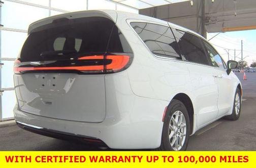 2024 Chrysler Pacifica Touring-L