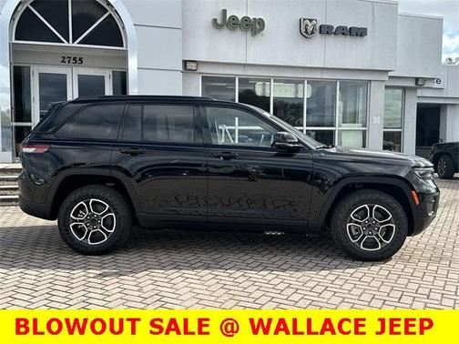 2024 Jeep Grand Cherokee 4xe Trailhawk
