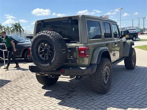 2025 Jeep Wrangler Rubicon 392