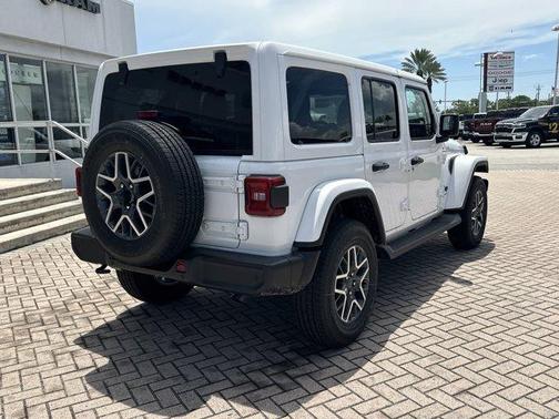 2025 Jeep Wrangler Sahara