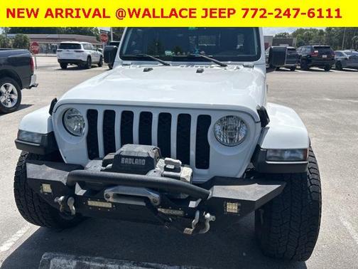 2021 Jeep Gladiator Sport