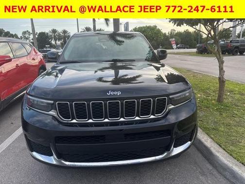 2021 Jeep Grand Cherokee L Laredo