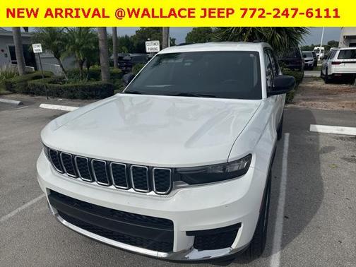 2023 Jeep Grand Cherokee L Laredo