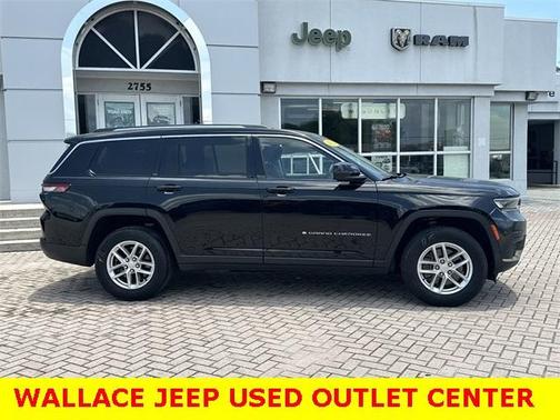 2022 Jeep Grand Cherokee L Laredo