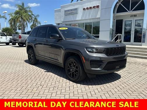 2024 Jeep Grand Cherokee Laredo