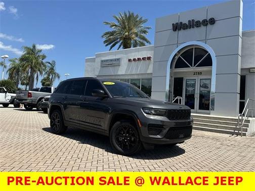 2024 Jeep Grand Cherokee Laredo