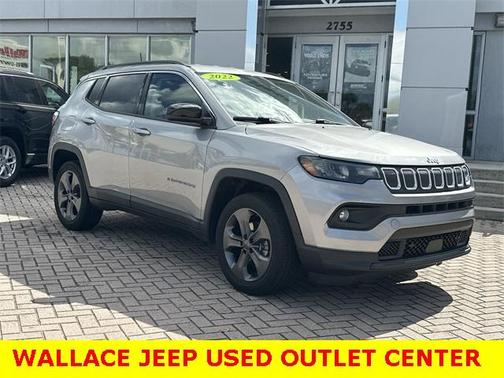 2022 Jeep Compass Latitude Lux