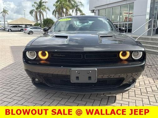 2022 Dodge Challenger SXT