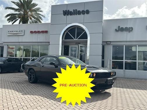 2022 Dodge Challenger SXT