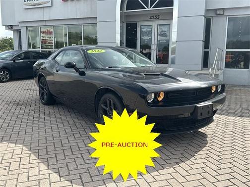 2022 Dodge Challenger SXT