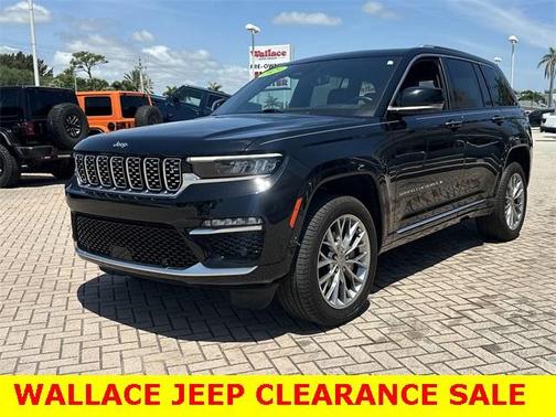 2023 Jeep Grand Cherokee Summit