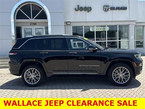 2023 Jeep Grand Cherokee Summit