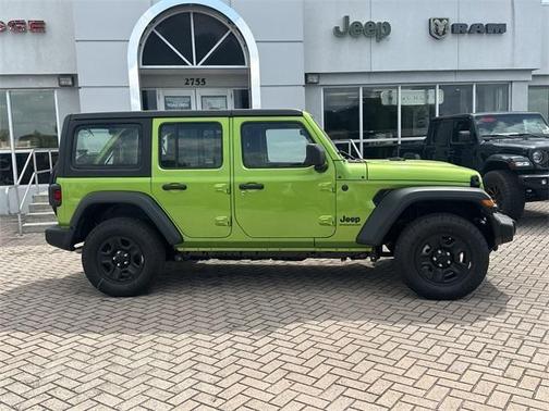 2025 Jeep Wrangler Sport