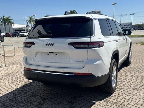 2025 Jeep Grand Cherokee L Laredo