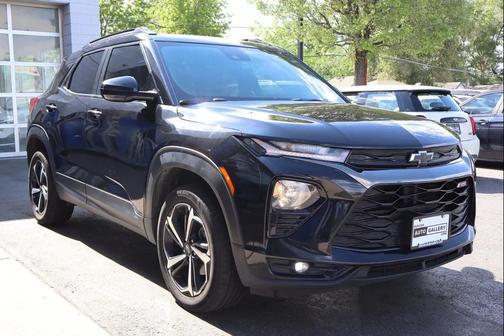 Mosaic Black Metallic 2023 Chevrolet Trailblazer RS