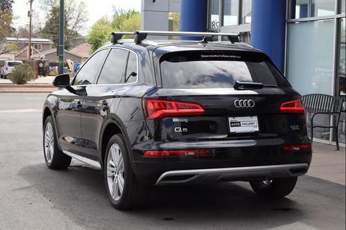 Black 2018 Audi Q5 2.0T Premium