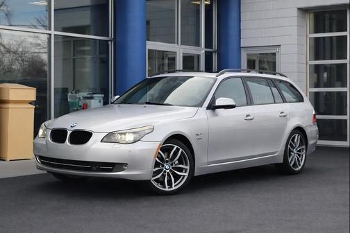 Silver 2010 BMW 535 xDrive