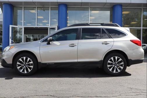 Gray 2015 Subaru Outback 3.6R Limited