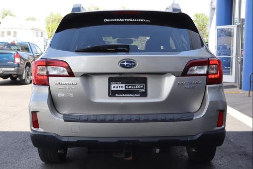 Gray 2015 Subaru Outback 3.6R Limited